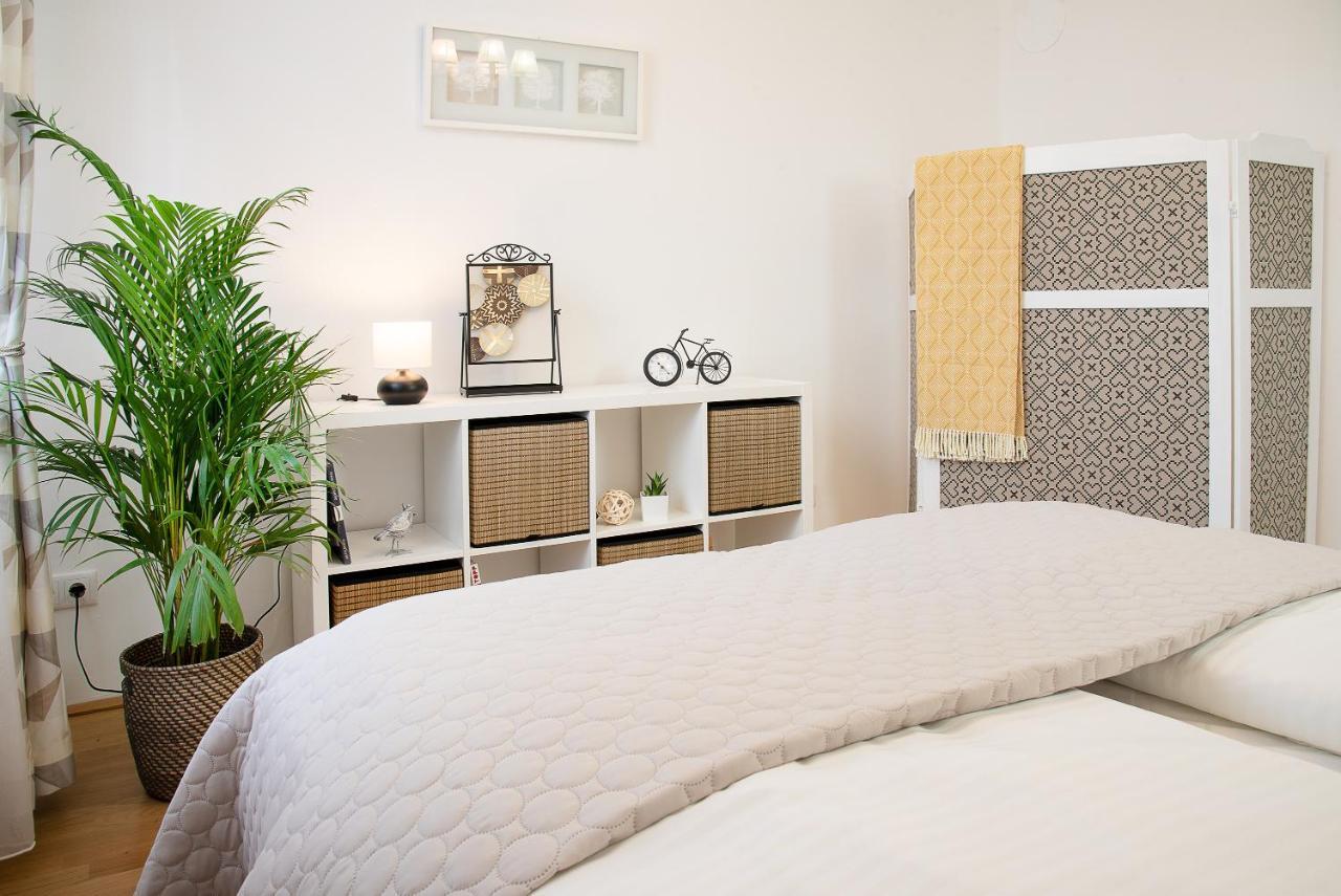 Green Oasis Apartment Відень Екстер'єр фото